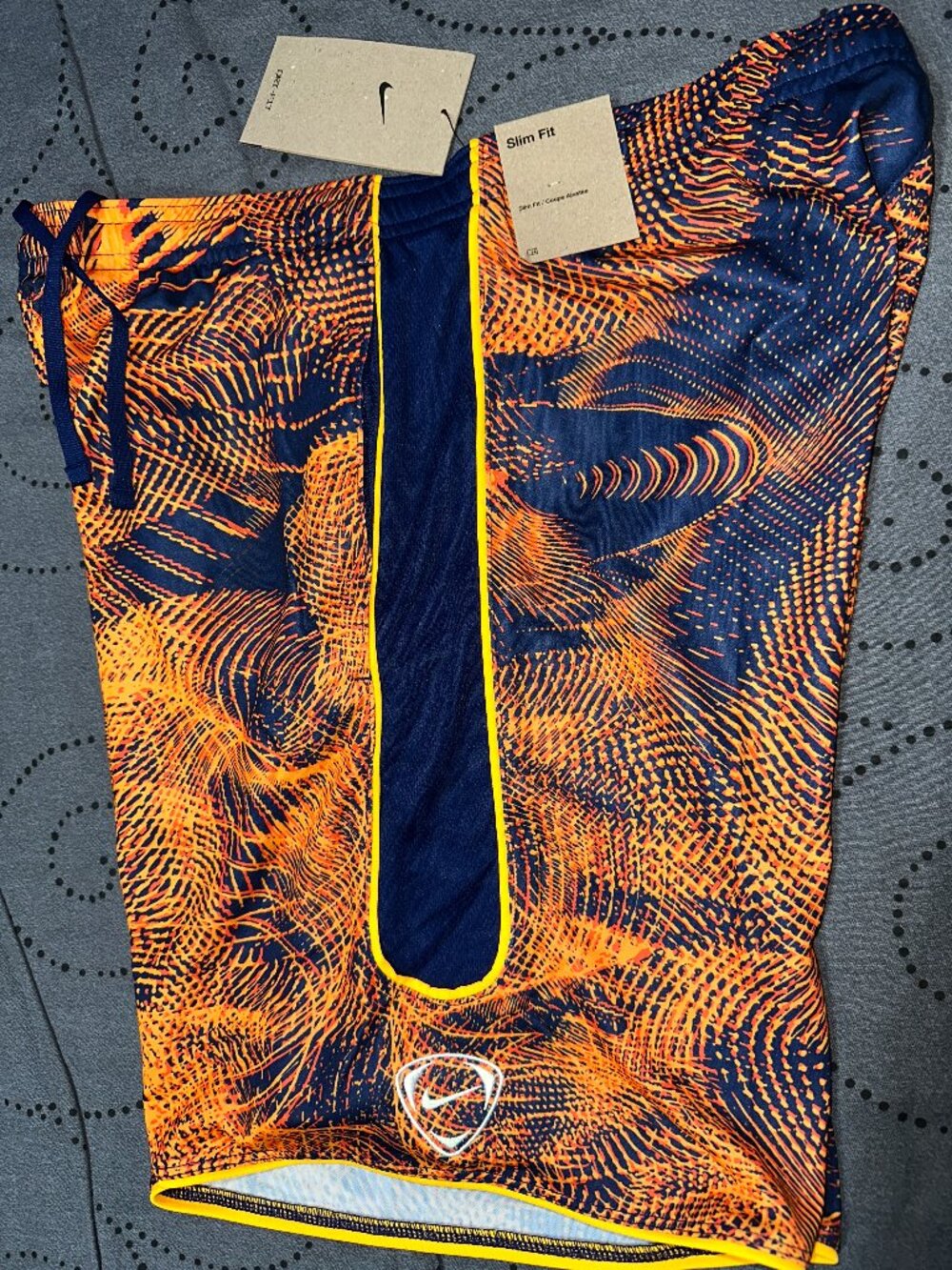 NIKE ACADEMY SOCCER DRI FIT SLIM FIT #494 MULTICOLOR LIGTH SHORTS SIZE M MEN $45